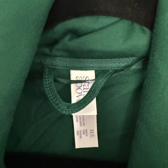 Green Quilted Robe - Picture 4 of 5